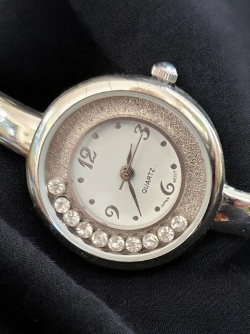 Silvertone Rotating Rhinestones Hinged Ladies Bangle Bracelet Quartz Watch